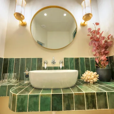 شقة Luxury & Stylish 4bedroom, Centre Ldem1-1 *