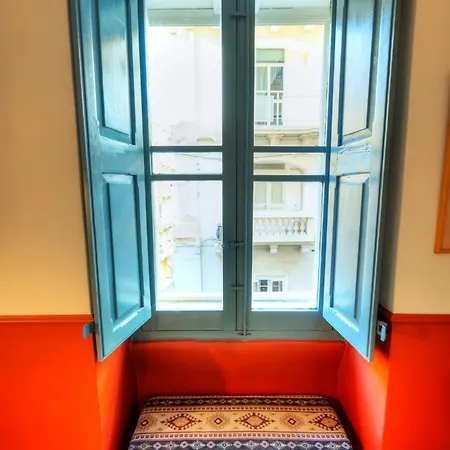 شقة Luxury & Stylish 4bedroom, Centre Ldem1-1 *
