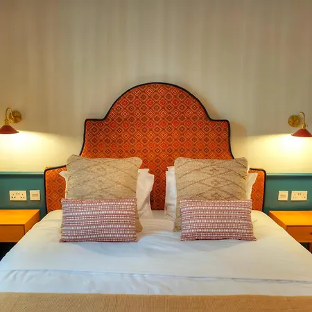 Luxury & Stylish 4bedroom, Centre Ldem1-1 Daire *