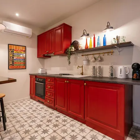 Luxury & Stylish 4bedroom, Centre Ldem1-1 *