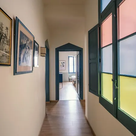 Luxury & Stylish 4bedroom, Centre Ldem1-1 شقة