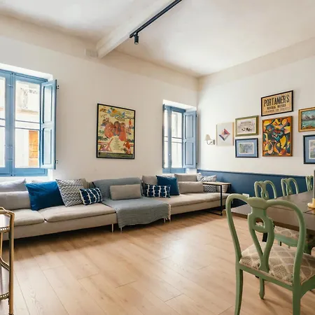 Luxury & Stylish 4bedroom, Centre Ldem1-1 شقة *