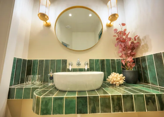 アパート Luxury & Stylish 4bedroom, Centre Ldem1-1 *