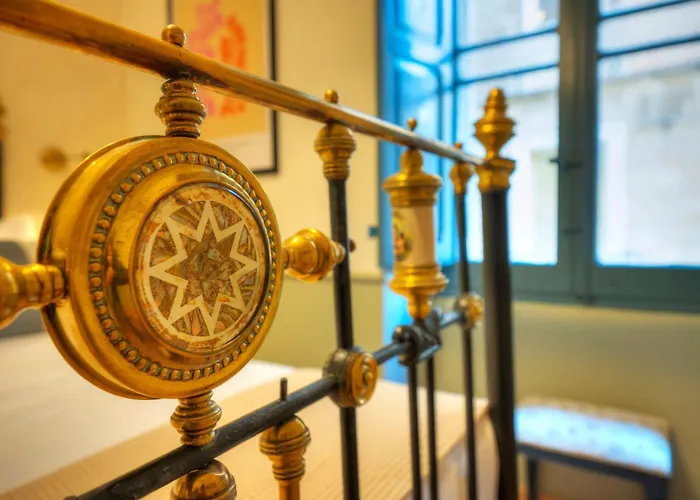 Luxury & Stylish 4bedroom, Centre Ldem1-1