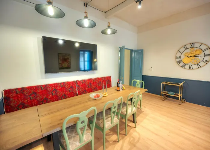 Luxury & Stylish 4bedroom, Centre Ldem1-1 アパート バレッタ